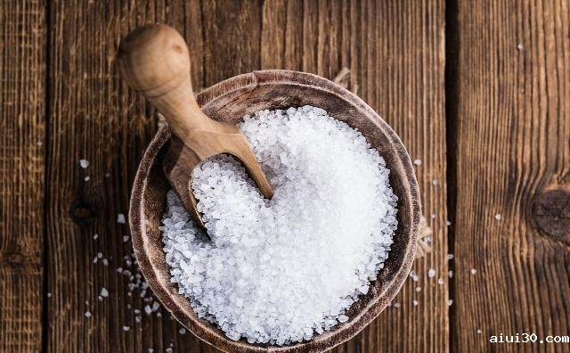 六个迹象说明你盐吃多了