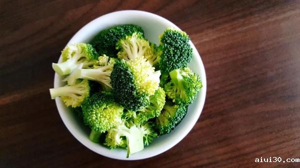 吃西蓝花真能减肥吗?营养专家告诉您! 送菜公司